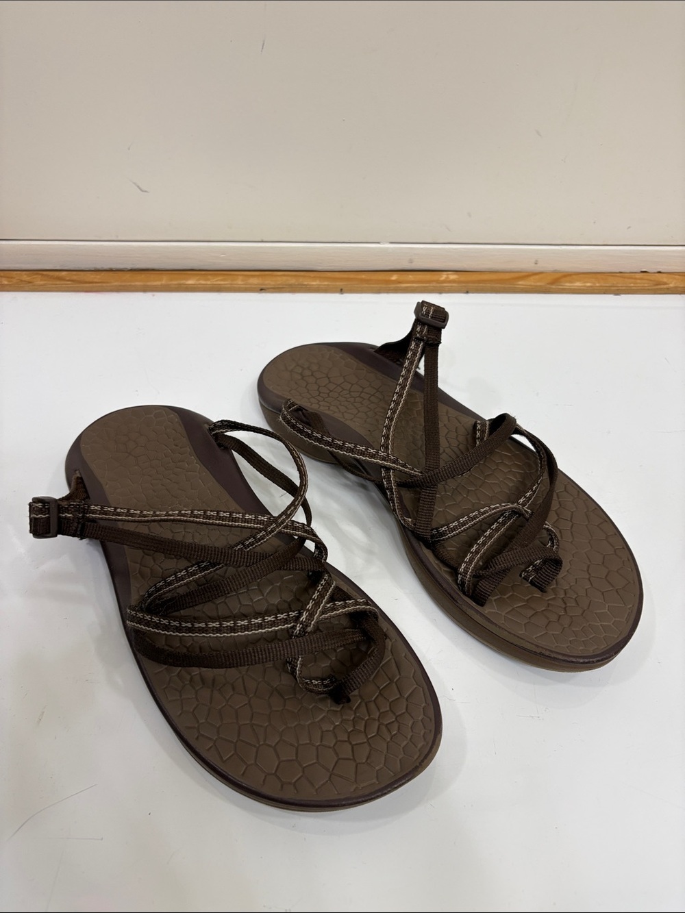 Chaco Zong x‎ Sleet Scale Eco Women’s Strappy Brown Outdoor Sandals